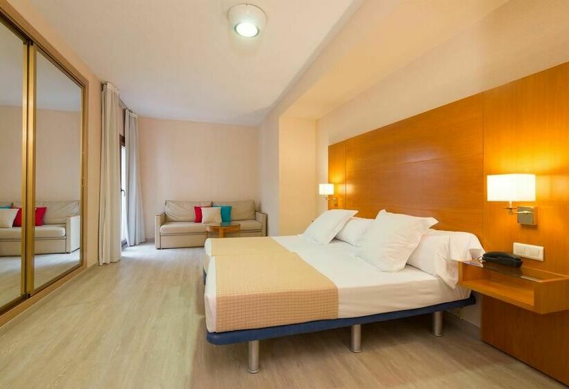 فندق Tryp Ciudad de Alicante أليكانتي