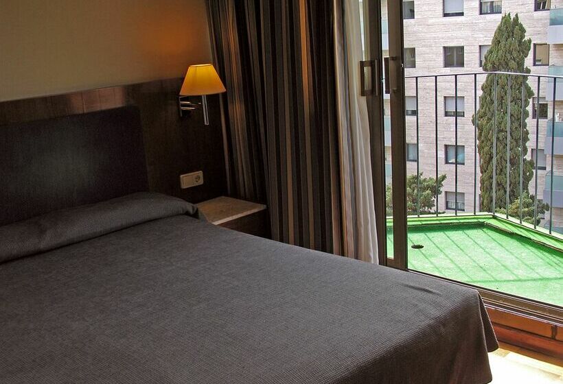 Hotel Husa Pedralbes Barcellona