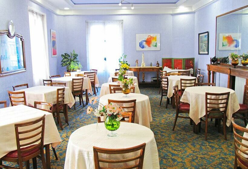 Hostal Pereda مدريد