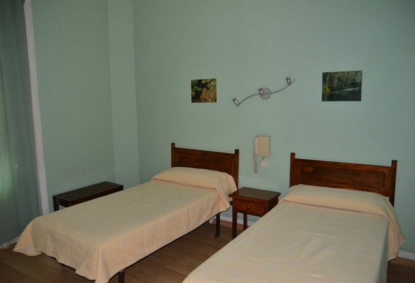 Hostal Pereda مدريد