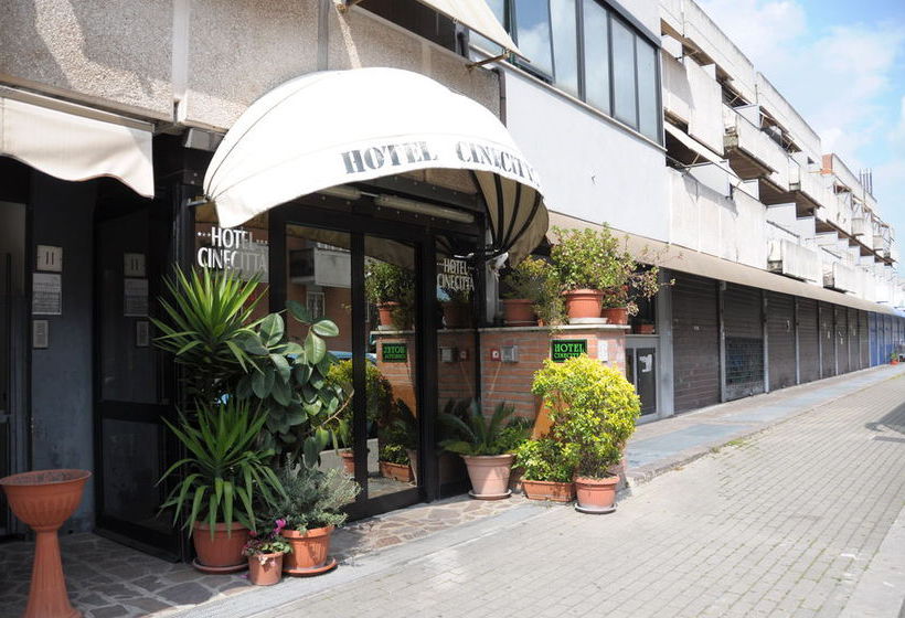 Hotel Cinecitta Rome