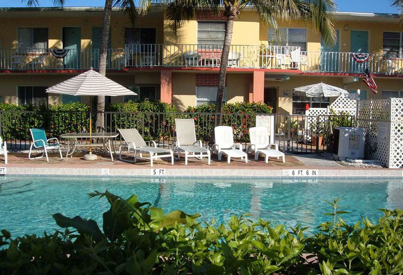 Hideaway Waterfront Resort & Hotel Cape Coral