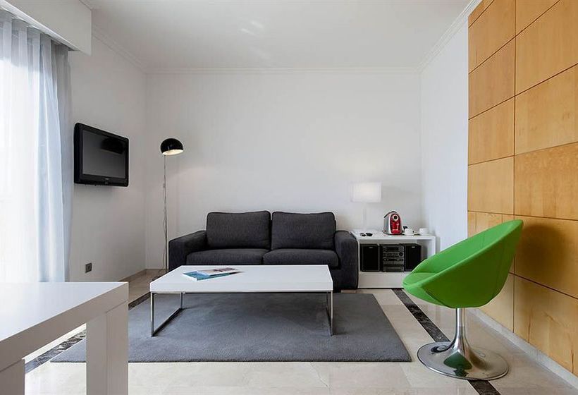 Hotel NH Suites Prisma Madrid