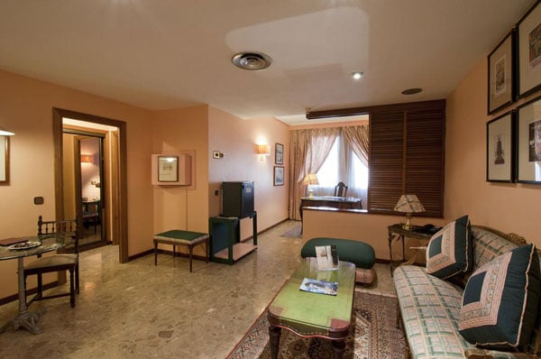 Hotel Suites Foxa 25 Madrid