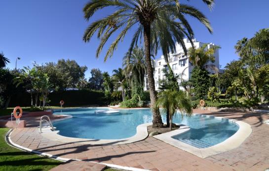 Club Jardines del Puerto Puerto Banus