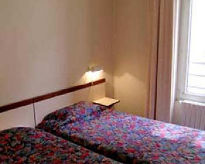Abricotel Paris