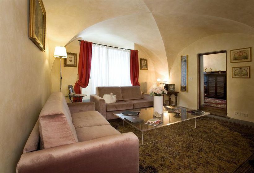Hotel All-Suites Palazzo Magnani Feroni Firenze