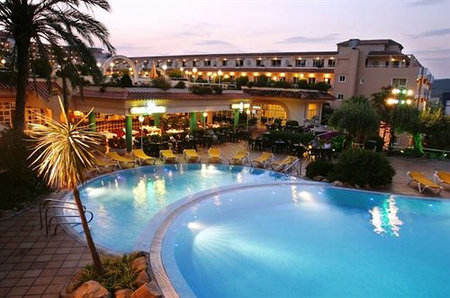 Guitart Central Park Aqua Resort Lloret de Mar