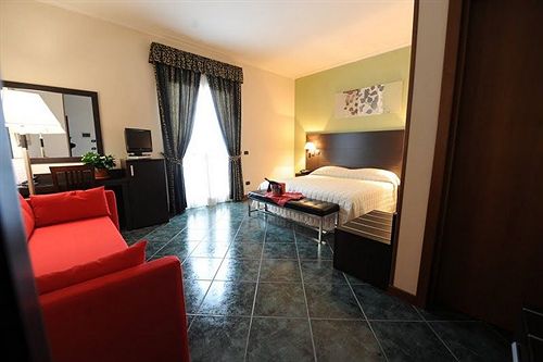 Hotel Palacavicchi Ciampino