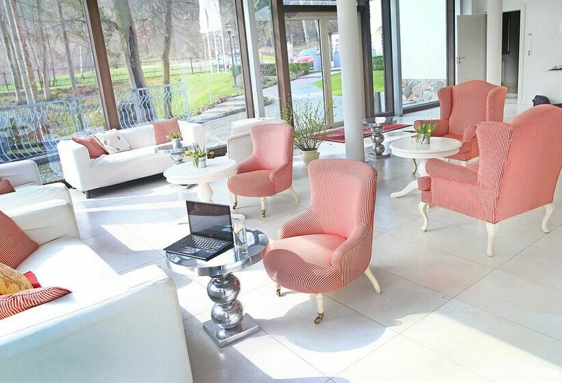 Hotel Dwor Oliwski Danzica