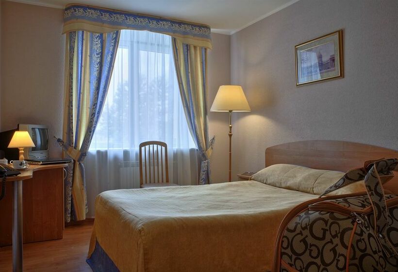 Hotel Polustrovo Saint Petersburg
