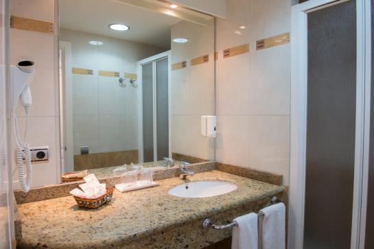 Apartamentos Marinasol Playa del Aguila