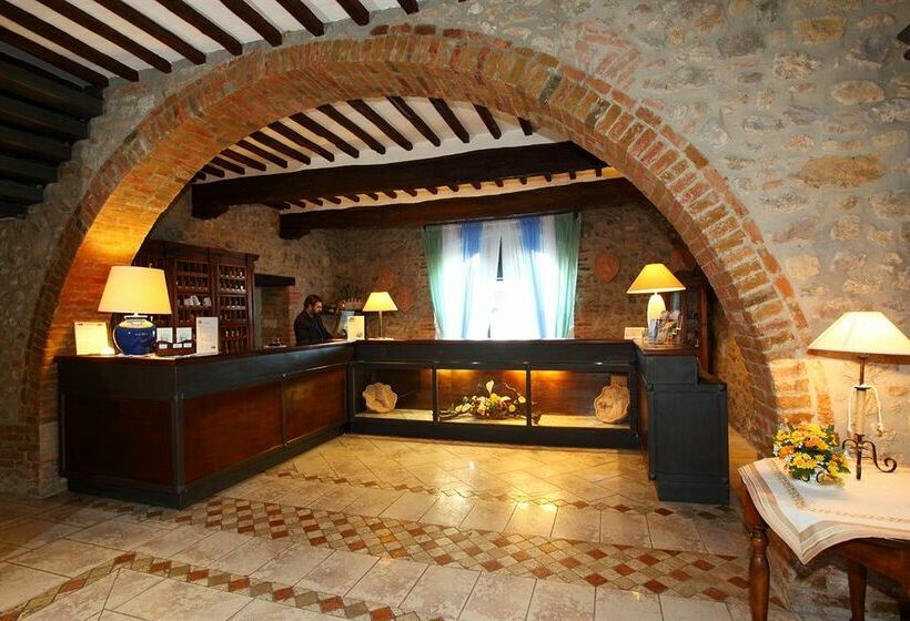 호텔 La Locanda Del Ponte Monticiano