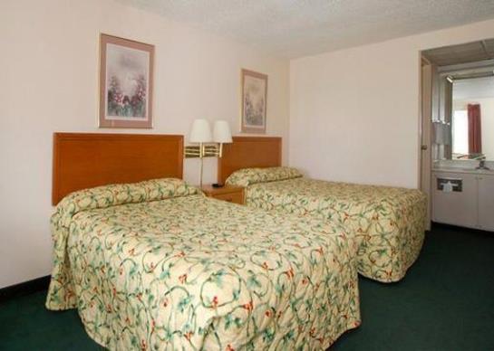 호텔 Econo Lodge Elyria