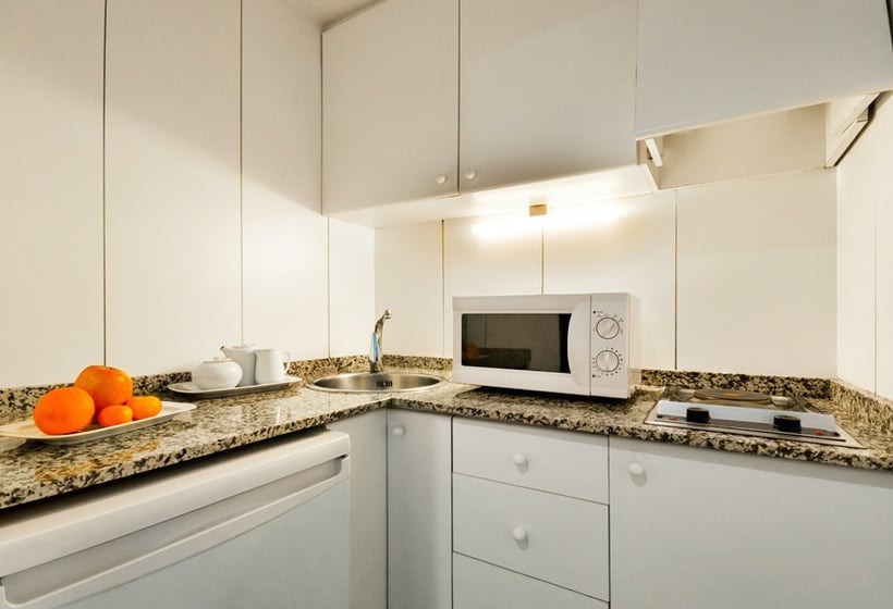 Apartamentos Descartes Barcelona
