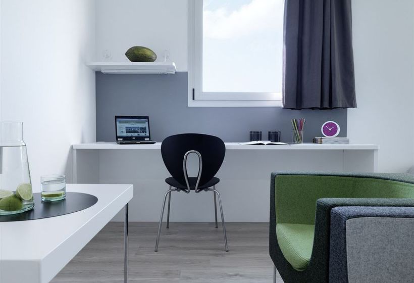 Melon District Marina Residencia Barcelona