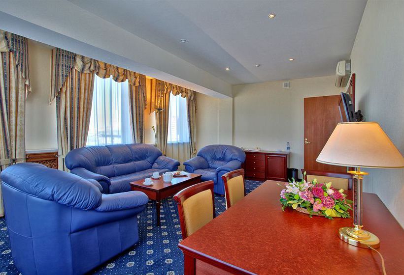 Hotel Aeropolis Moscú
