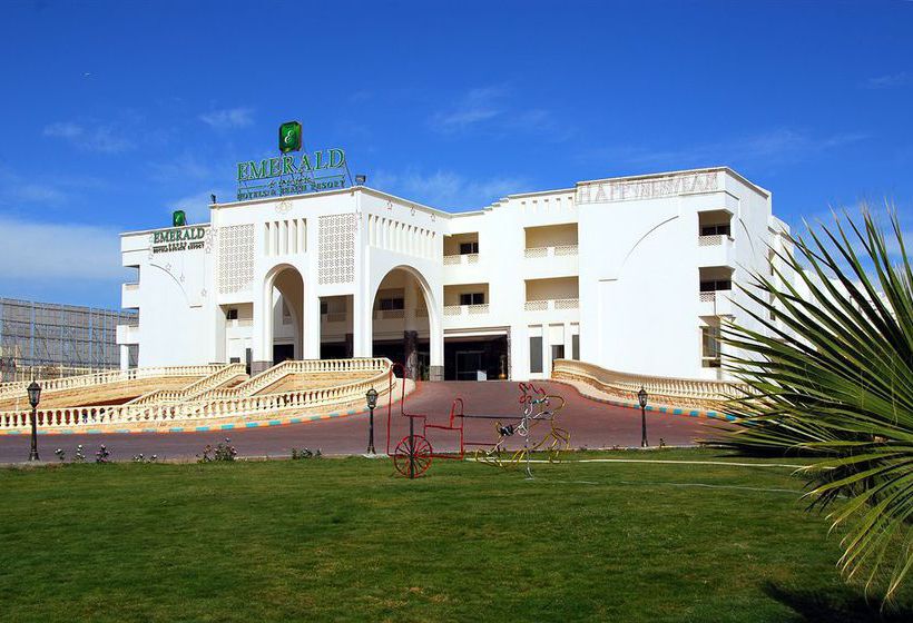 Emerald Hotel & Beach Resort Hurghada