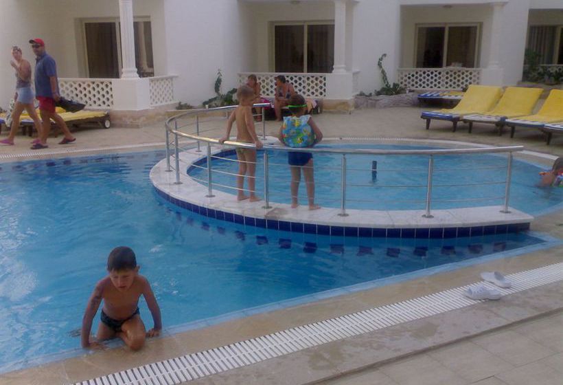 Emerald Hotel & Beach Resort Hurghada