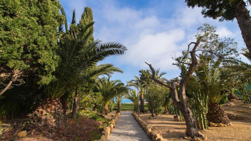 Outside BlueSense Villajoyosa Resort