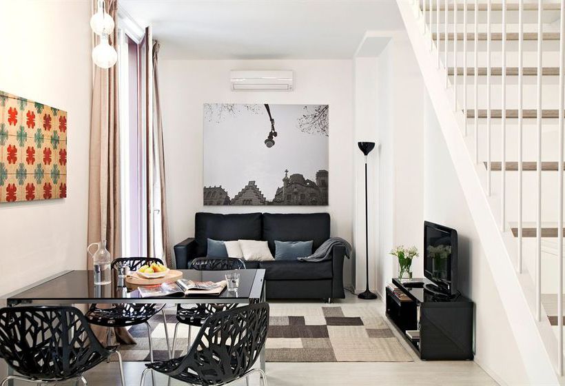 AinB Gothic Cathedral Apartments Barcelona