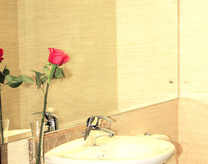 Marmara Hotel Apartments دبی
