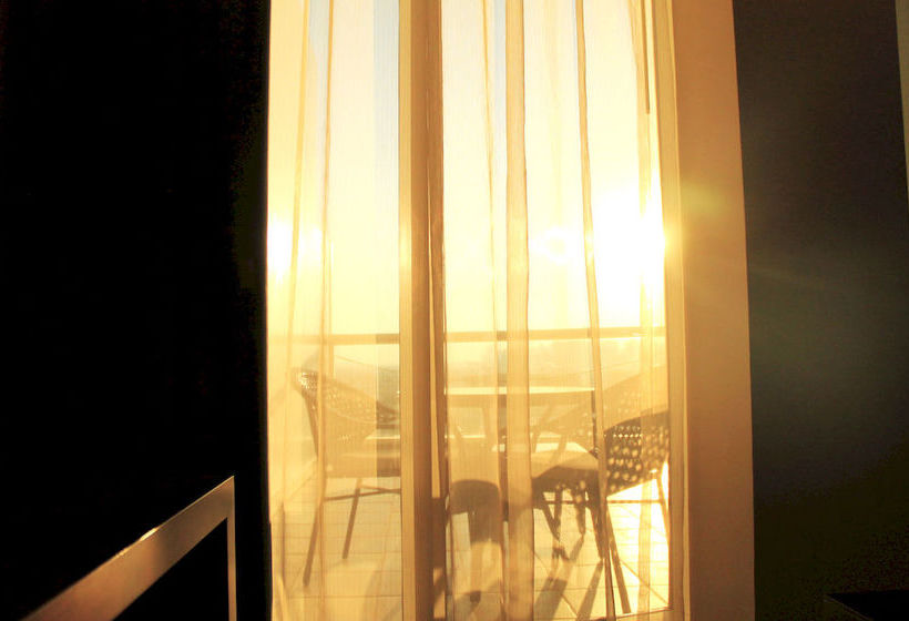 Marmara Hotel Apartments دبی