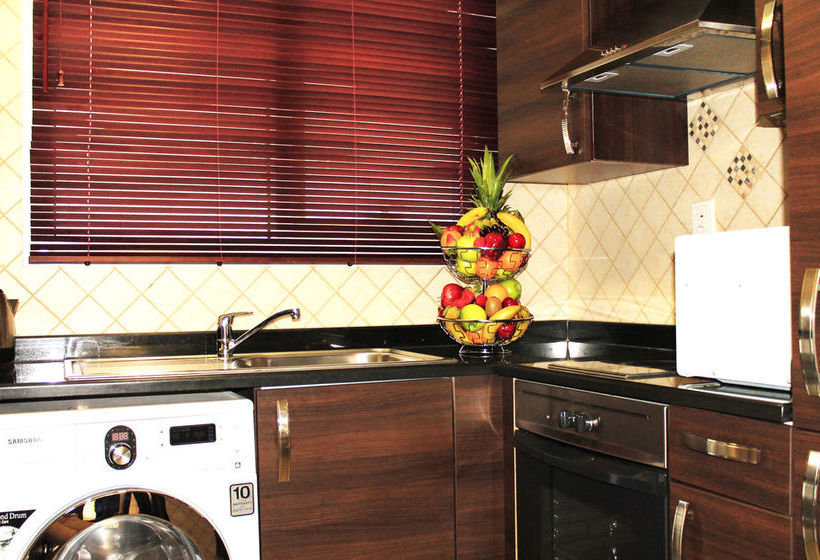 Marmara Hotel Apartments دبی