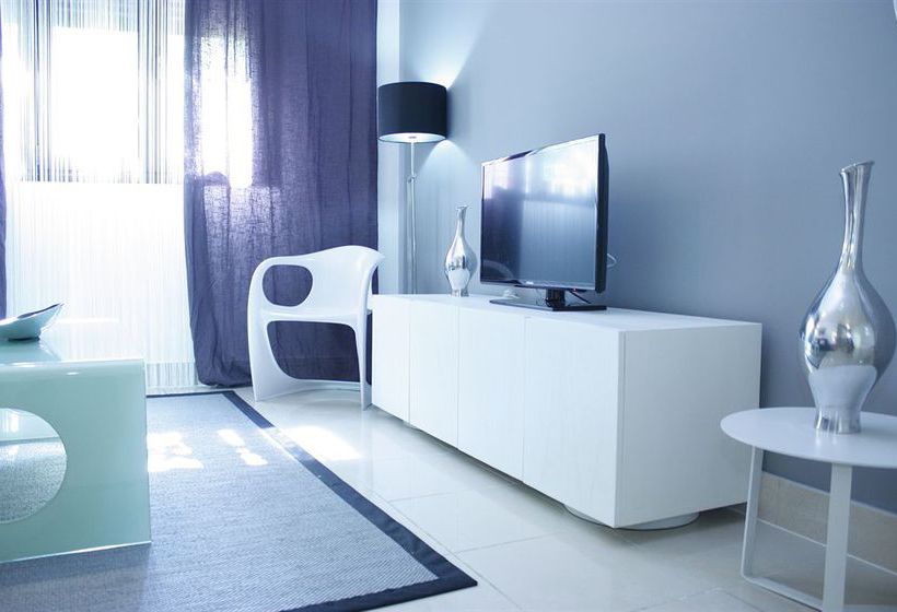 Apartamentos WooTravelling Plaza de Oriente Homtels Madrid