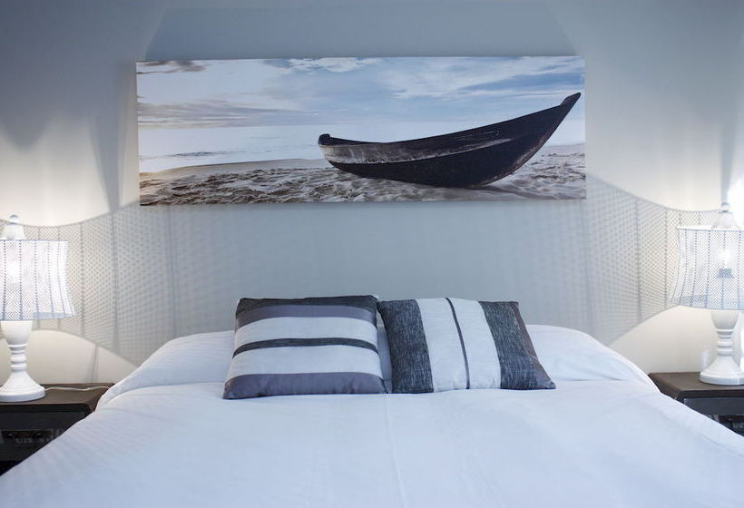 Apartamentos WooTravelling Plaza de Oriente Homtels Madrid