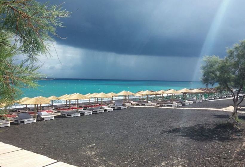 Hotel Odysseas Santorini