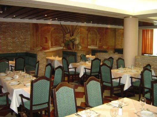 Airo Hotel Tower Viena