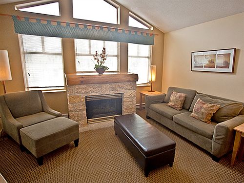 Hotel Tyndall Stone Lodge Whistler