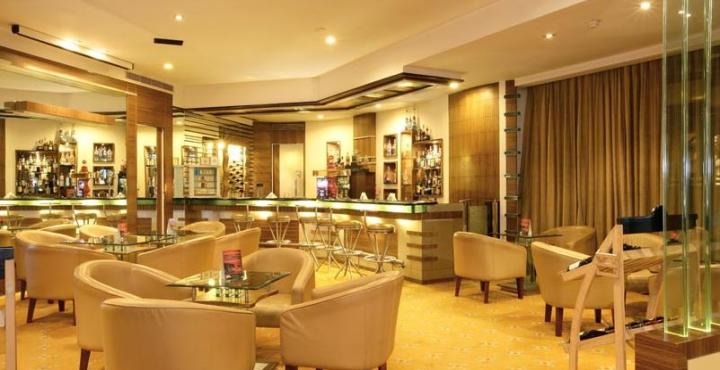 Hotel Sun-n-Sand Pune