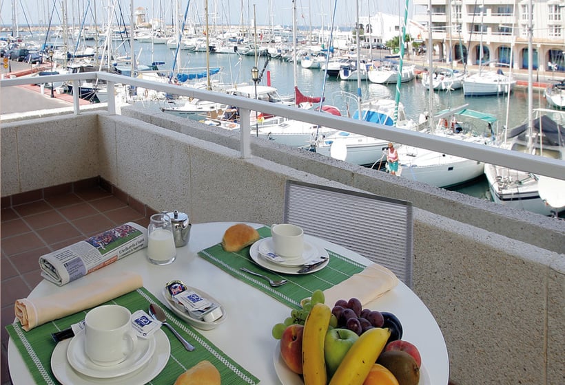 Apartamentos Marina Almerimar
