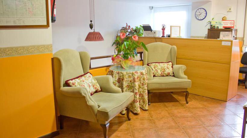 Hotel del Parque Los Corrales de Buelna