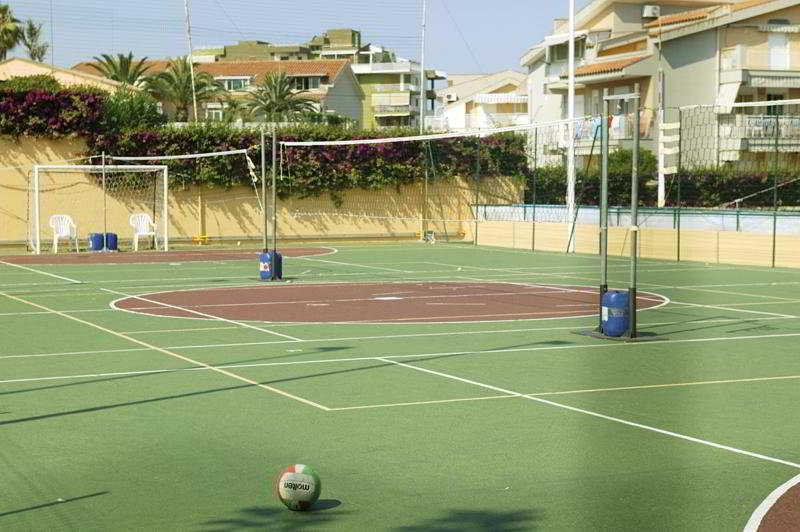 Hotel Holiday Club Naxos Giardini Naxos
