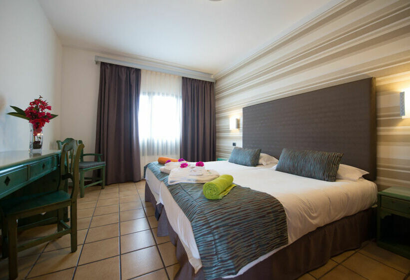 HD Pueblo Marinero - Adults Only Playa Blanca