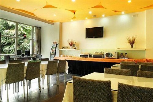 Hotel Colorful Days Guangzhou