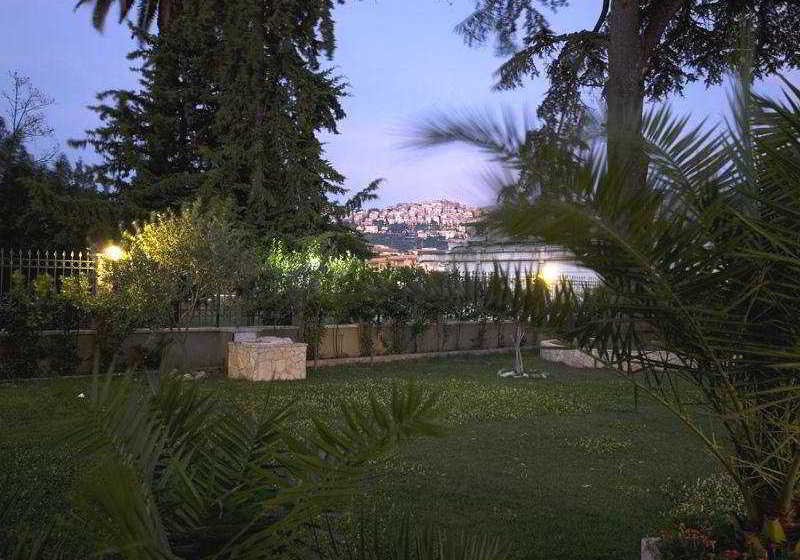 Hotel Villa Plauzi Tivoli
