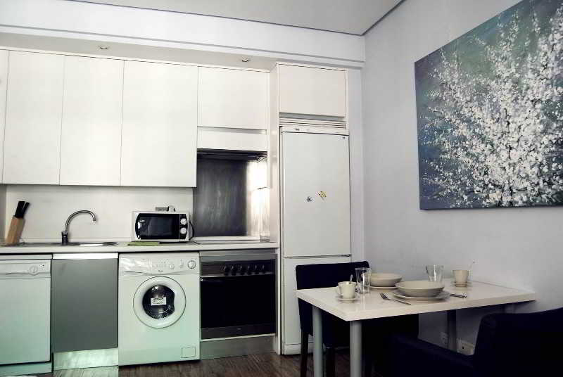 Apartamentos San Bernardo 3000 Madrid