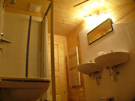Bauernhof Apartement-ferienwohnung Grenenerhof Hopfgarten in Defereggen